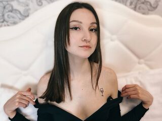 naked girl with webcam masturbating with dildo LaliDreams