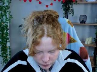CassieRedKiss