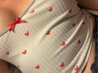 Jeune femme sexy et raffinée qui aime prendre et donner du plaisir aux hommes loyales et respectueux