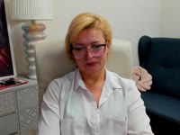 Hey ❤️ I’m Luna, and I believe life only gets more interesting with time.

I’m a mix of softness and confidence — I love quiet mornings, good conversations, and moments that feel real, not rushed. Experience has taught me to enjoy every little detail… and to appreciate the energy between people.

I’m here to share my mood, my world, and a bit of my feminine side with you. If you like natural charm, warmth, and a touch of mystery… you’re in the right place ✨

Come closer and say hi… I don’t bite (unless you want me to