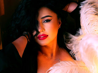 webcam babe chatroom AdiraMaeven