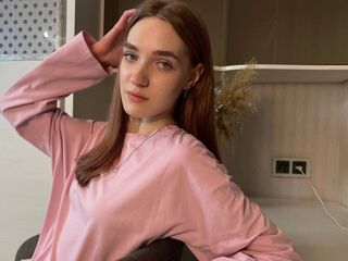 camslut showing tits AntonetteRamerez