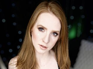cam girl masturbating with dildo AsheraTallis