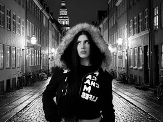 hot naked camgirl HazelHayese