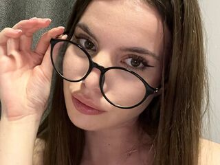 nude camgirl photo JoannieZbierski