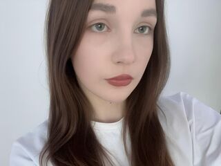 masturbating cam girl JulieShuliack