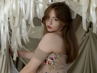 adult live cam MoonBrittany