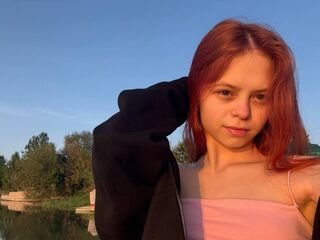 hot cam girl RebaDoty