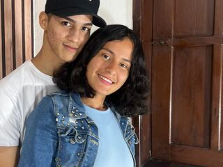 jasmin sexcam fucking CnadyAndOliver