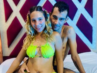 nude cam couple photo JennyAndJuan