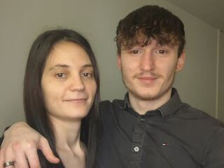 naked cam couple masturbating KatherineAndStef