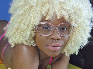 submission sex webcam AkeliaHampson