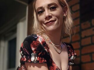 domina live SundayJane