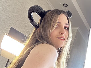 chatrubate cam girl picture AaliceWalter