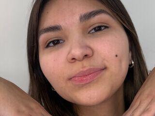 chatslut AdriaKunstlinger