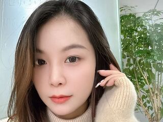 camslut fingering pussy AhJing