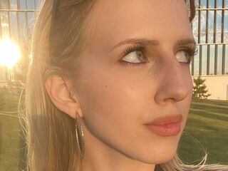 adult chat room AishaSpringstead