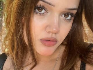 webcamgirl chatroom AishaTiffany