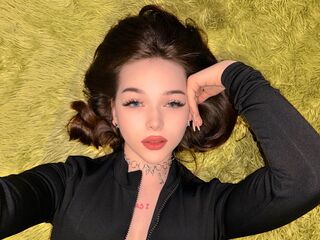 cam girl playing with sextoy AliceAdkins