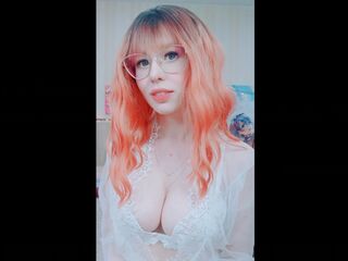masturbating webcam girl AliceShelby