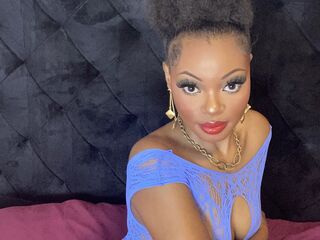 adultcam picture AmaAmivie