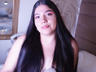 sexy camgirl chat AmaraDolce