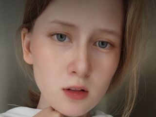 webcam striptease show AmyCollege