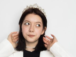 online chat ArielleTewell