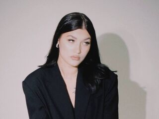 camgirl sexchat AsiaShifman