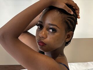 adult nude chat BrianaHadid