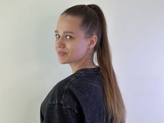 girl showing pussy BrittanyStauber