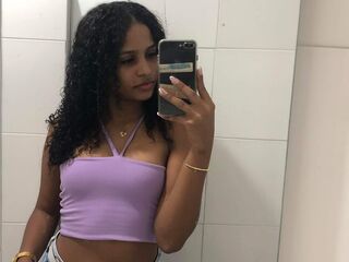 adultcam picture CamilaHank