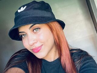 hot cam girl fingering pussy CandiePasion