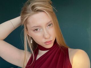 live sex cam CarylonBenzer
