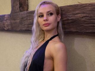 anal web cam sex CathiGetsinger