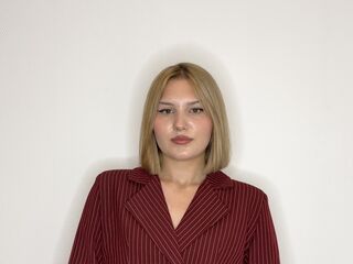 hot strip tease cam CatrinaKennelty