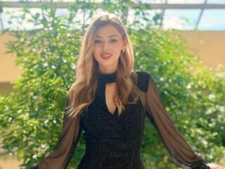 camwhore masturbating with dildo CharlotteReimer