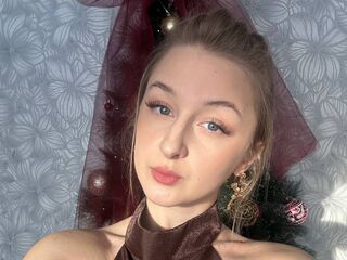 cam girl pic CharoletteHeckle