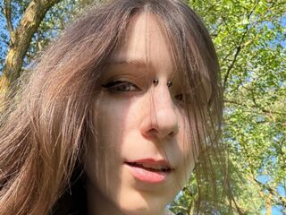 masturbating camgirl CordeliaHelmig