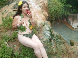 free jasmin webcam CrystalLara