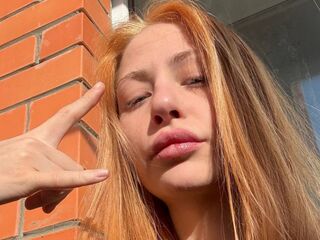 nude cam pic DeloresDeveau