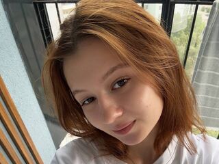 topless webcam girl DominoFrost