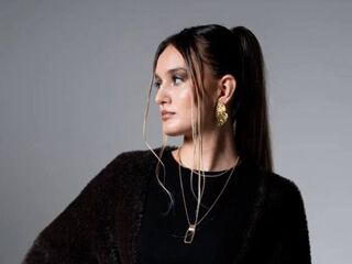 naked webcamgirl video EileenChaton