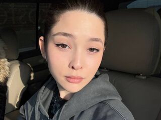 masturbating camgirl ElletteBulman