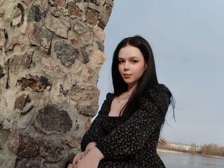 beautiful cam girl EmiliaKraft