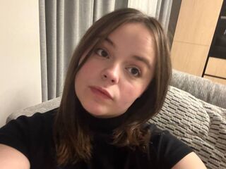 hot camwhore EsterBlue