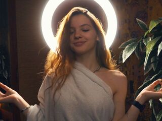 camgirl live FloraBenny