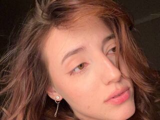 camgirl masturbating with sex toy GabrielDowey