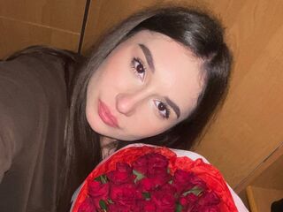 camslut fingering pussy HesterWarhol