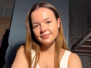 live teaser cam HollyCathrin